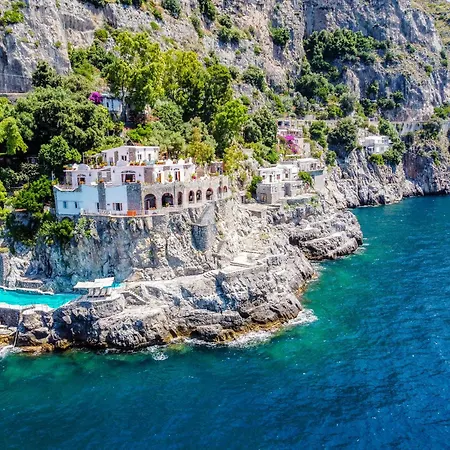 Πανσιόν Costa Degli Dei Furore