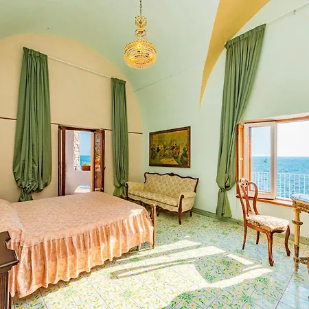 Costa Degli Dei Πανσιόν *